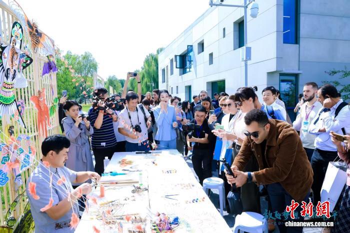 北京全球发布会宣布2025潍坊国际风筝会将举办