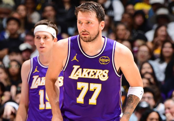 东契奇飞赴欧洲接受专科治疗 目标季后赛复出